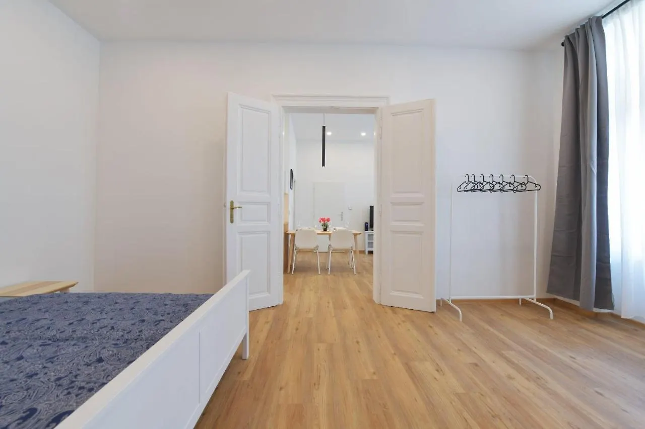 Pat & Mat Apartment Praga