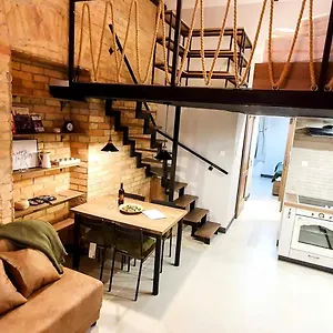 O 38 Luxe Loft Apartment Budapest